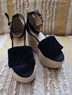 Marc Fisher Vixta Black Woven Suede Espadrille Wedge Sandals